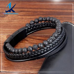 pulsera negra con piedra volcanica