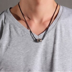 COLLAR DE ACEROY CUERO