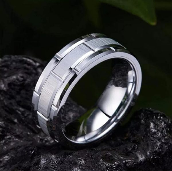 Anillo Inox plata detalles de trilla