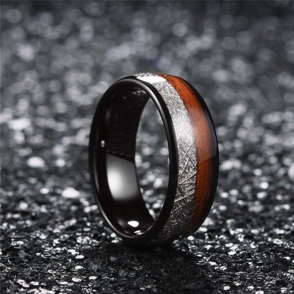 Anillo Inox negro detalles madera y plata