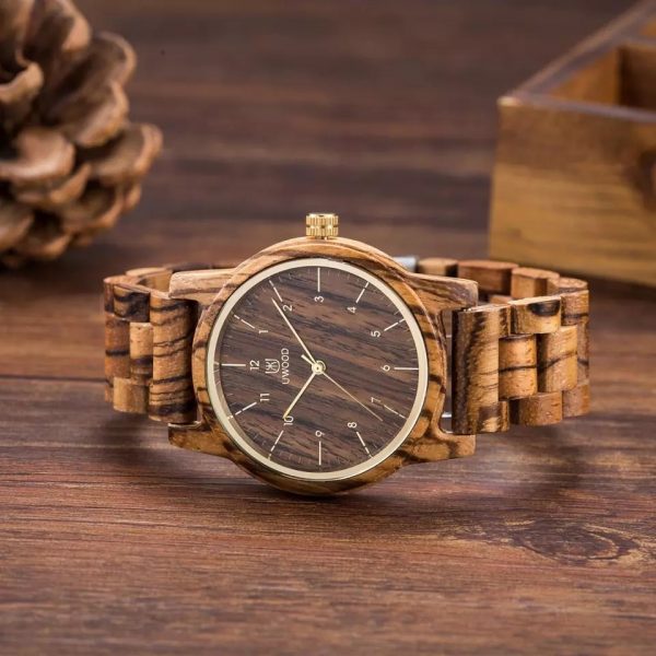 Reloj de bambú unisex con detalles dorado